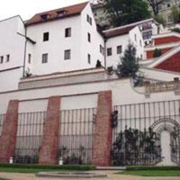 Golden Well Hotel 5*
